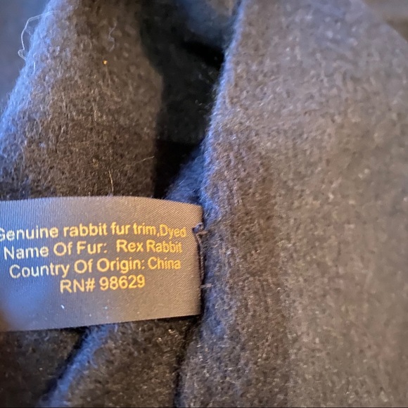 La Fiorentina Black Wool Scarf/Wrap - Picture 4 of 4